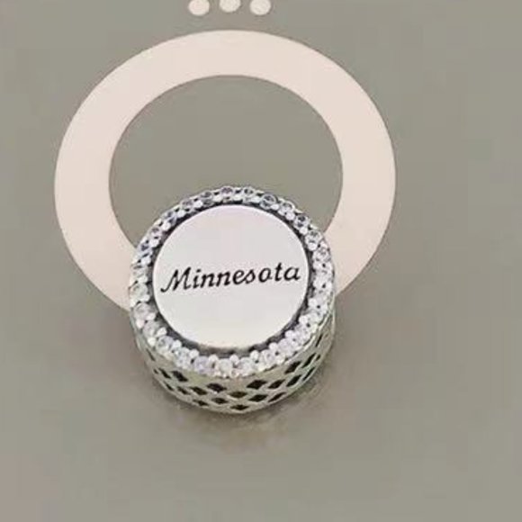Pandora Jewelry | Pandora Minnesota Bead Charm The Pink and White Lady's Slipper - Picture 2 of 3